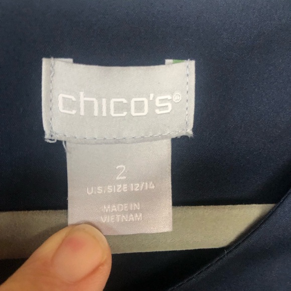 Chico’s Navy Blue Midi Dress Smocked Sleeves Side Pockets - Picture 5 of 7